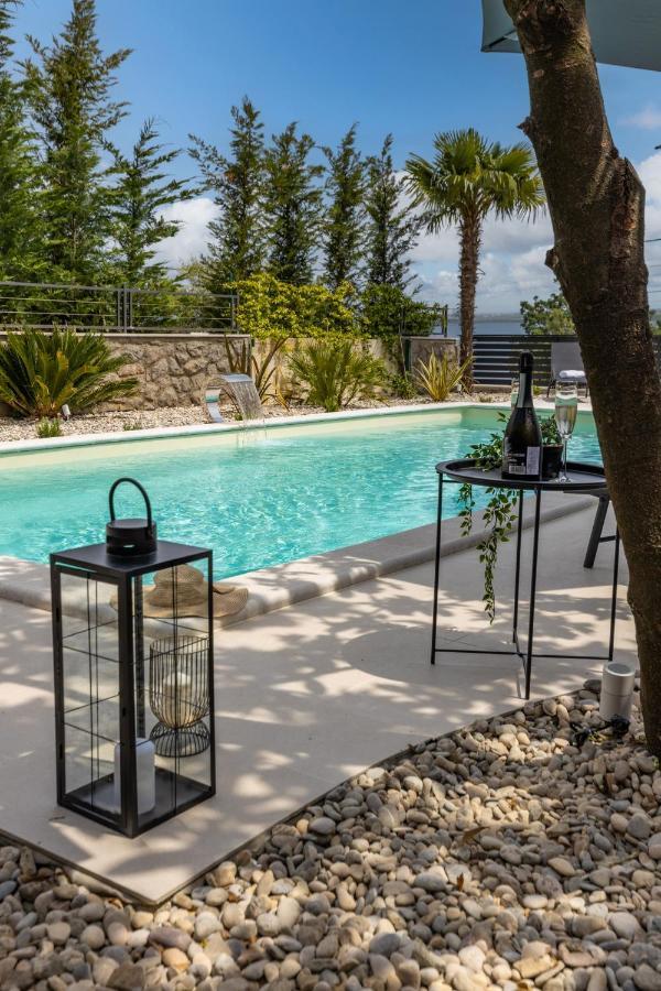 Villa Adriatic, Apartment Rebecca With Heated Swimming Pool, Sew View, Childrens Playground Icici Bagian luar foto