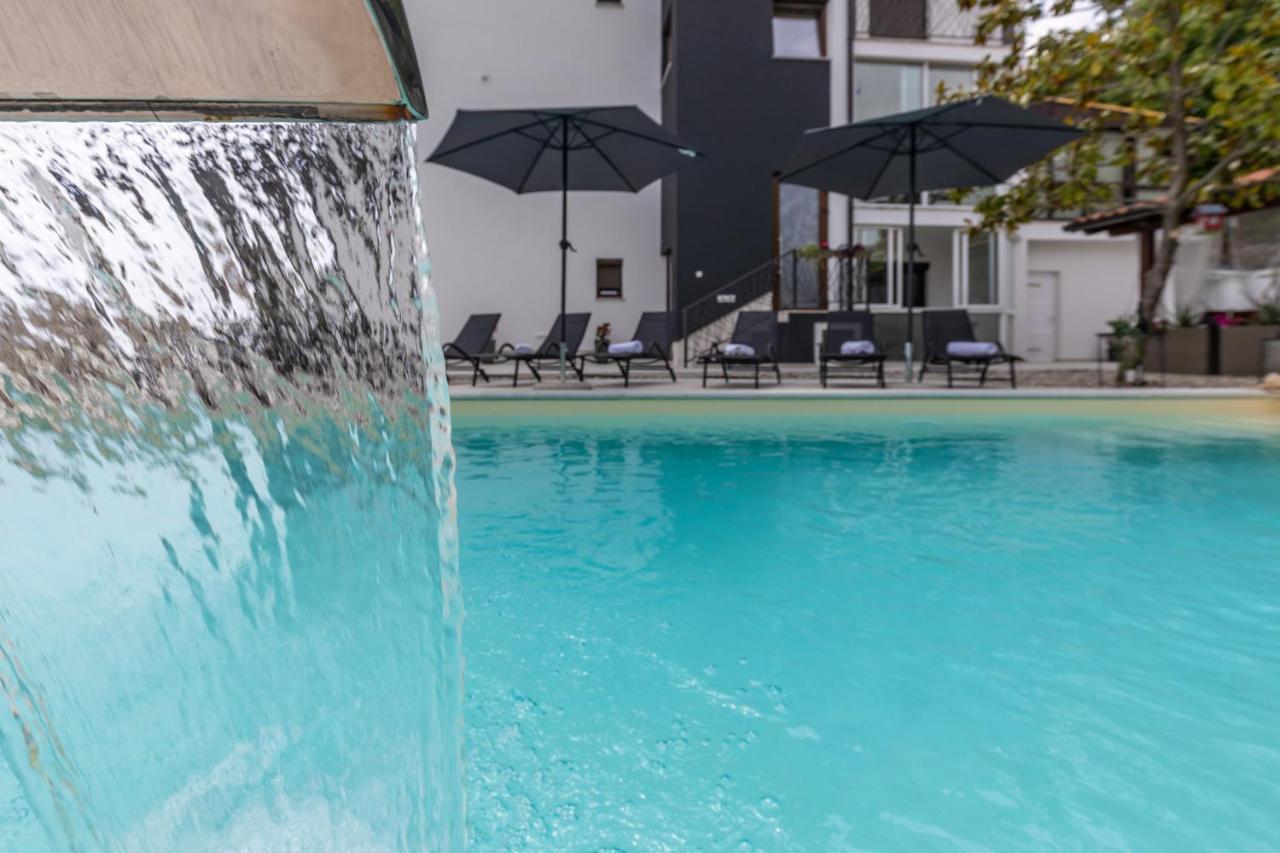 Villa Adriatic, Apartment Rebecca With Heated Swimming Pool, Sew View, Childrens Playground Icici Bagian luar foto