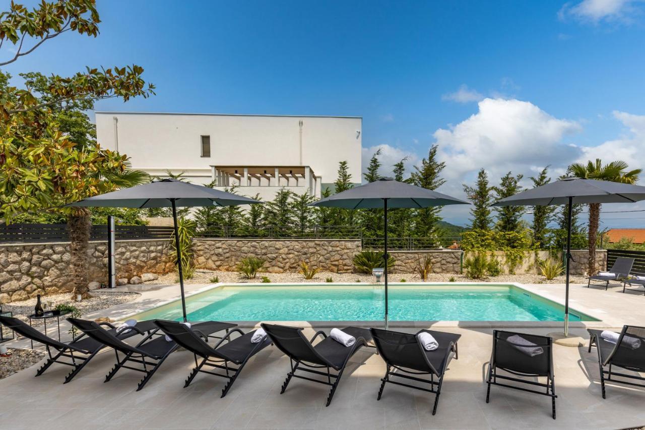 Villa Adriatic, Apartment Rebecca With Heated Swimming Pool, Sew View, Childrens Playground Icici Bagian luar foto