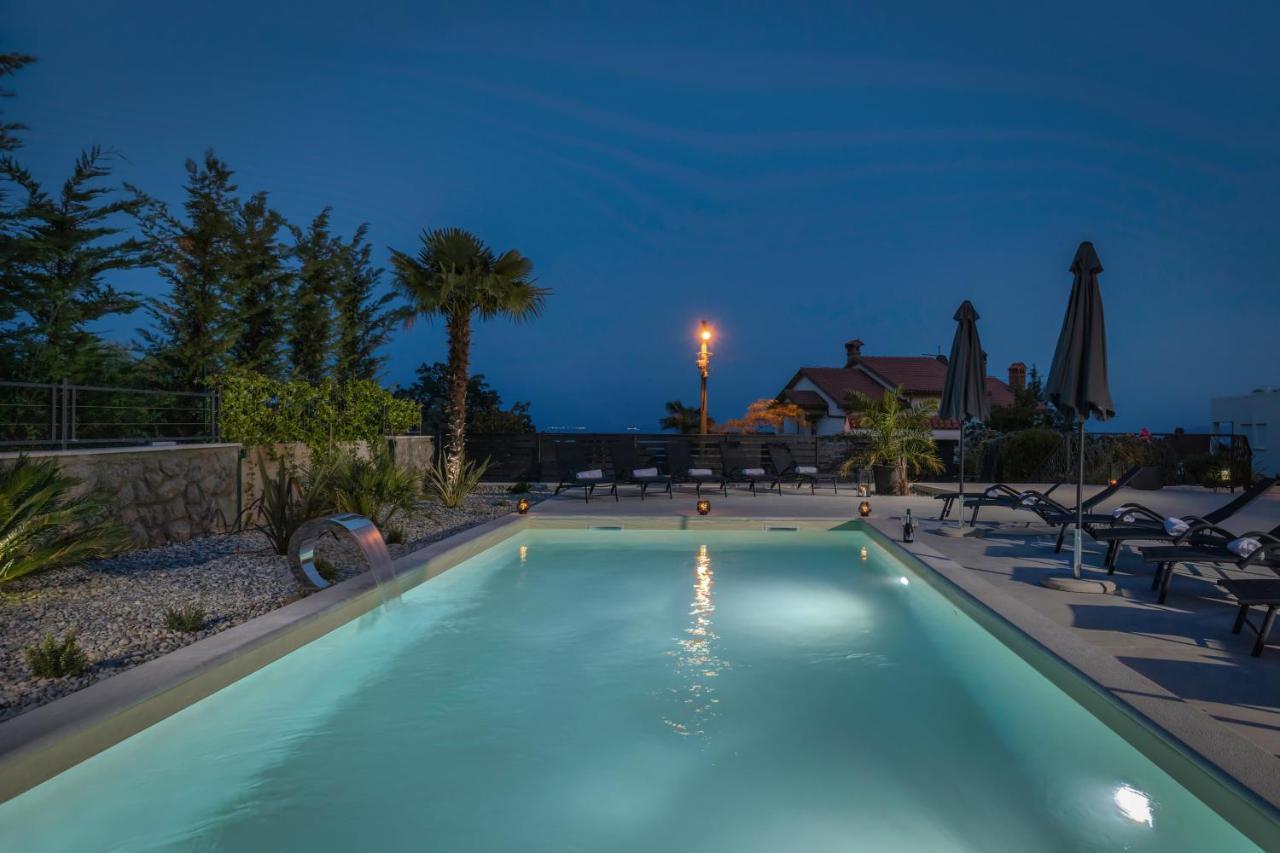 Villa Adriatic, Apartment Rebecca With Heated Swimming Pool, Sew View, Childrens Playground Icici Bagian luar foto